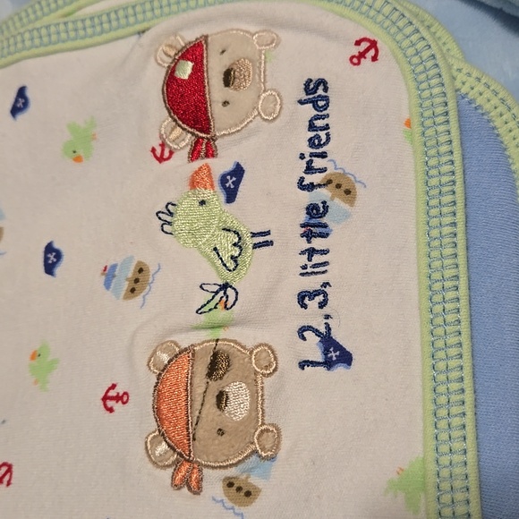 Lot of 3 baby receiving blankets - Picture 4 of 10